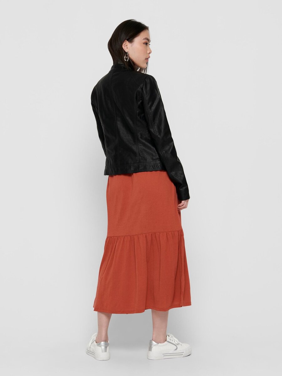Jacket van het merk Only in het Zwart