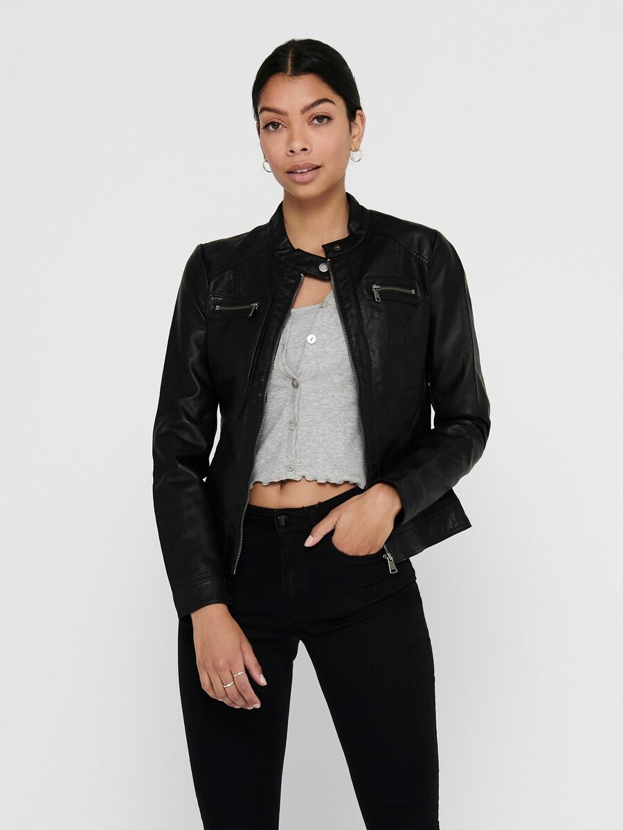 Jacket van het merk Only in het Zwart