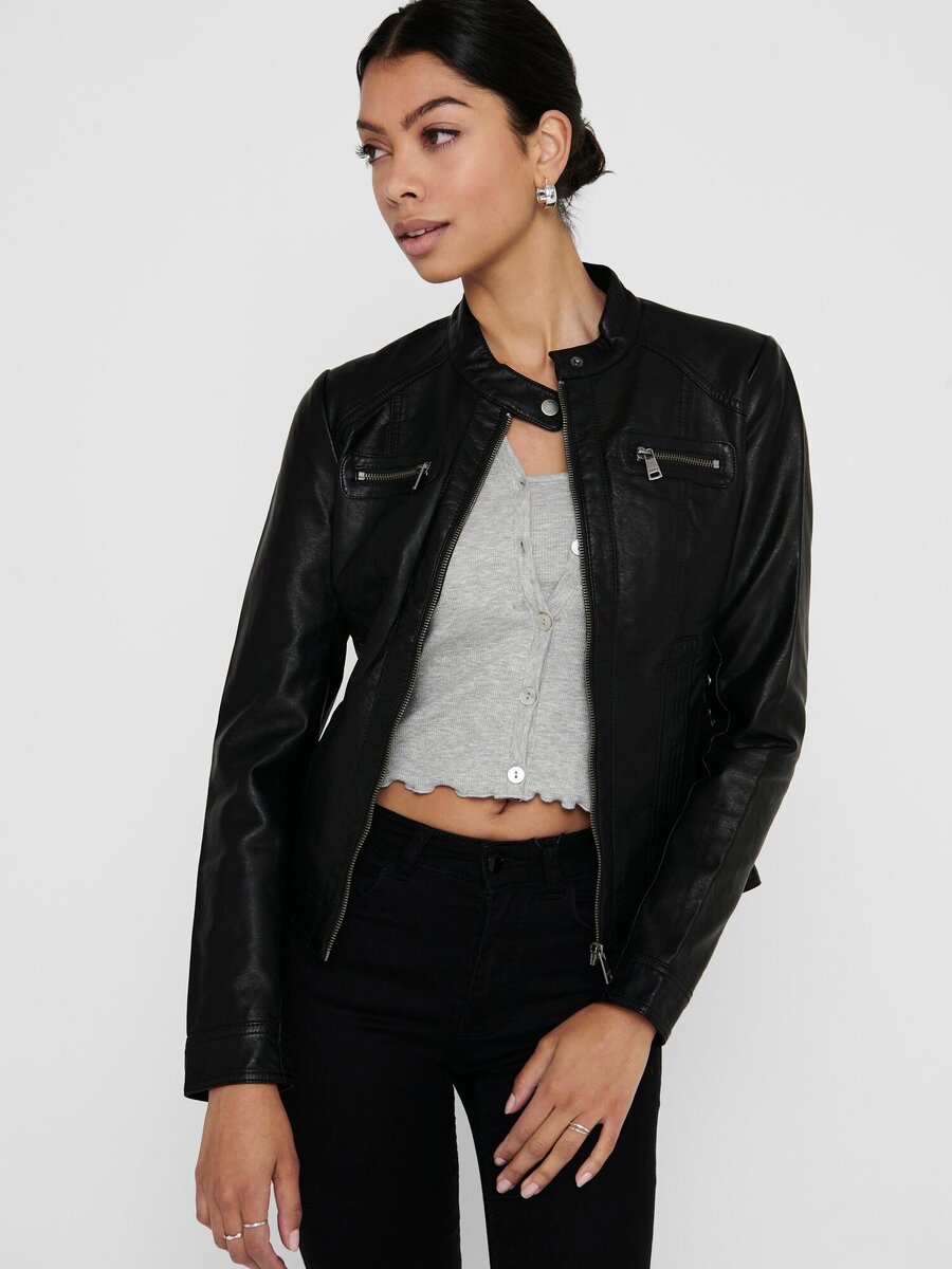 Jacket van het merk Only in het Zwart