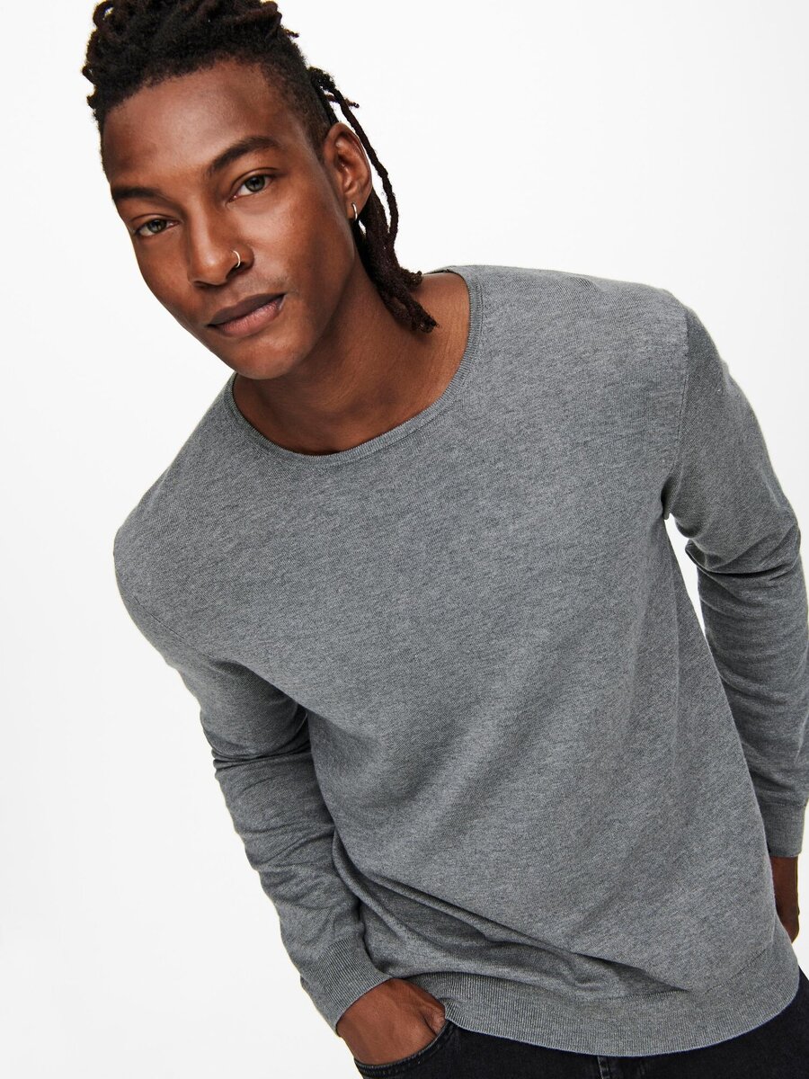 Pull van het merk Only & Sons in het Grijs