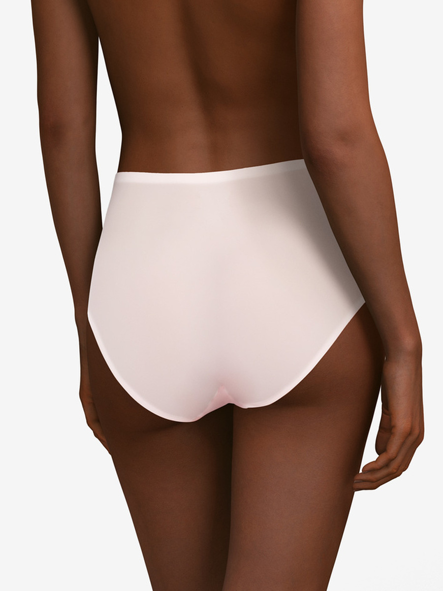 Slip van het merk Chantelle in het Roze