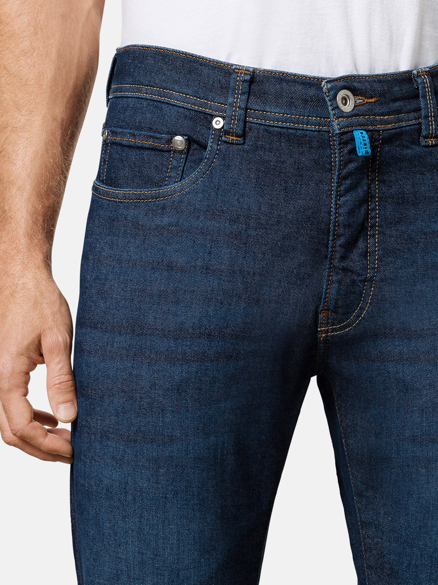 Broek van het merk Pierre Cardin in het Jeans