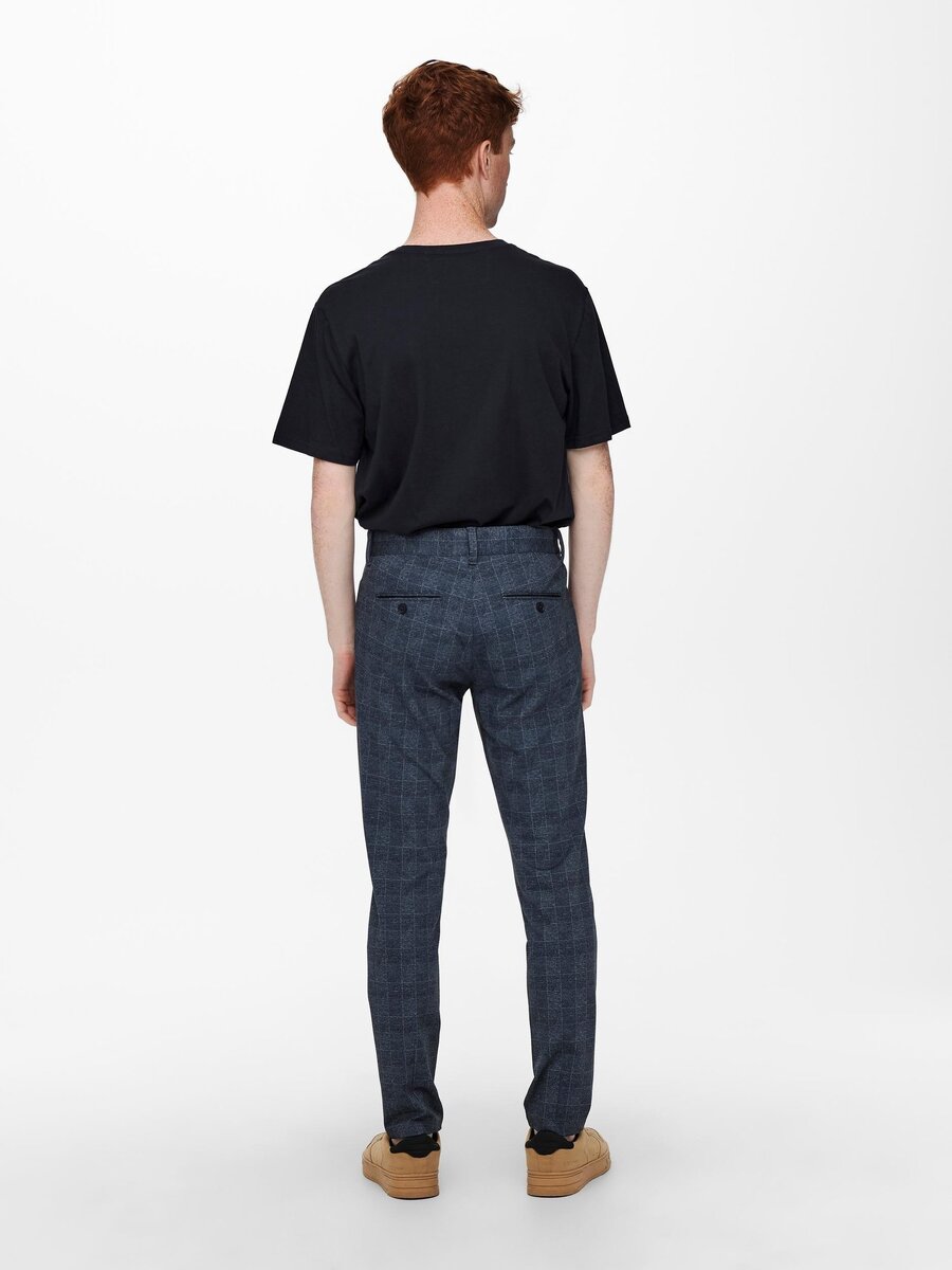 Broek van het merk Only & Sons in het Marine