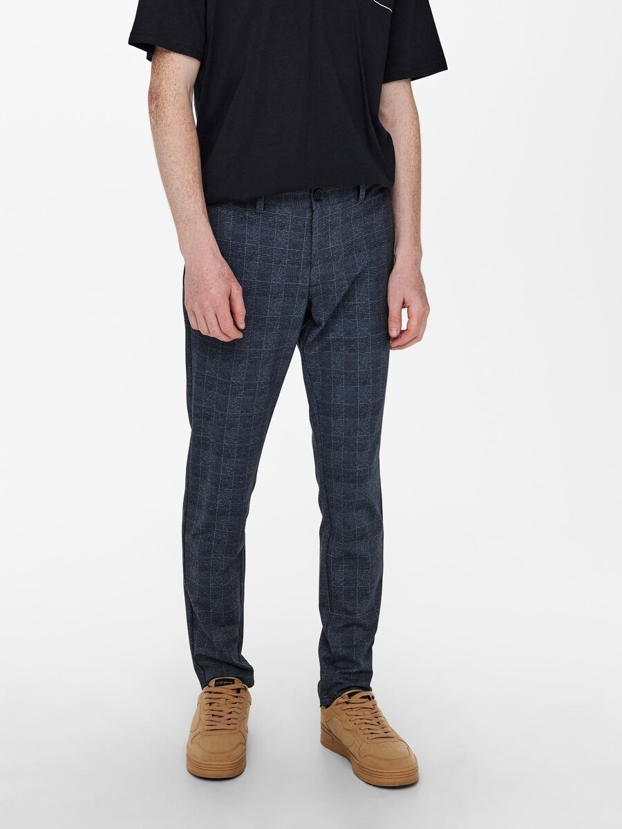 Broek van het merk Only & Sons in het Marine
