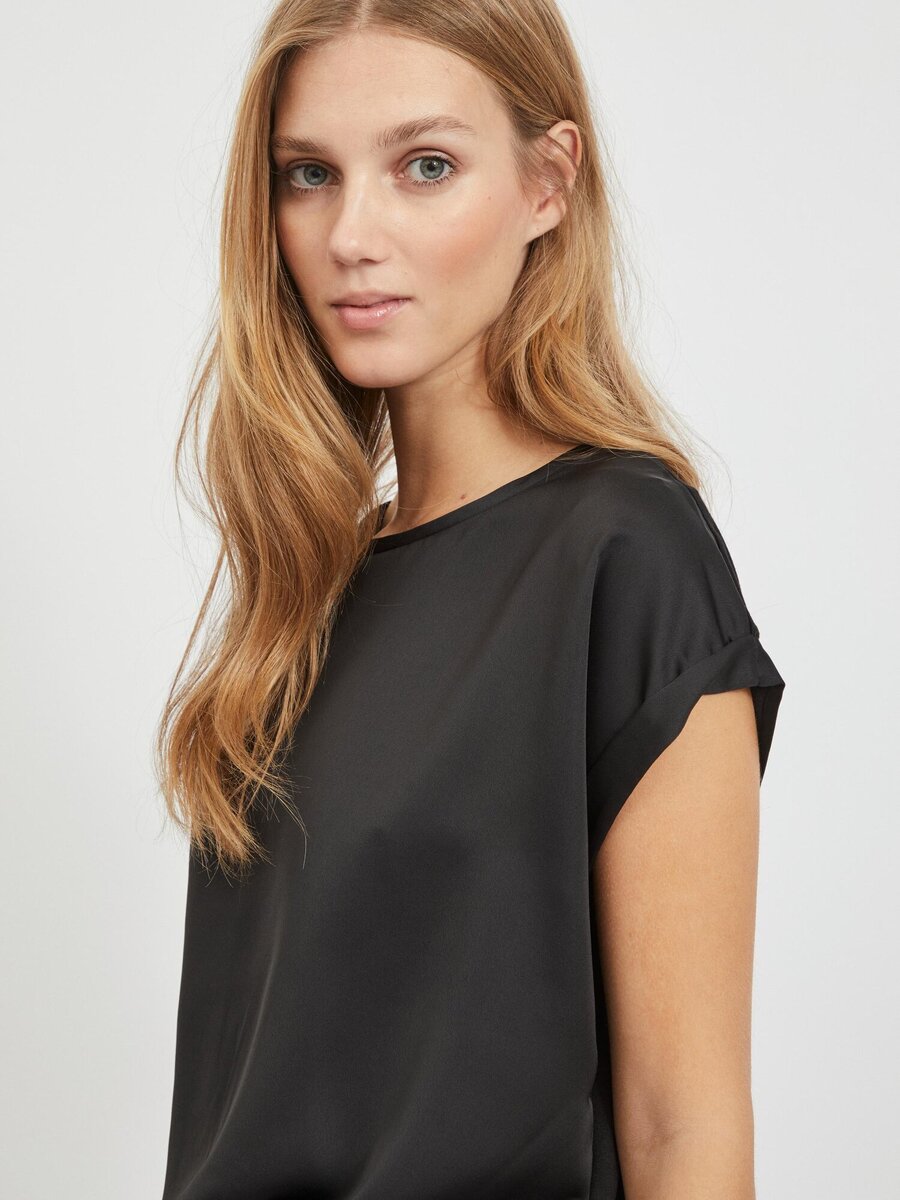 T-shirt van het merk Vila in het Zwart