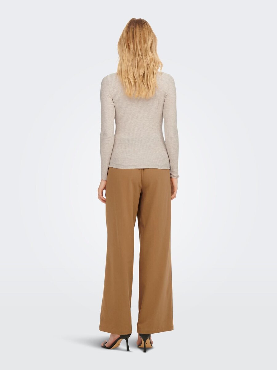 T-shirt van het merk Only in het Beige