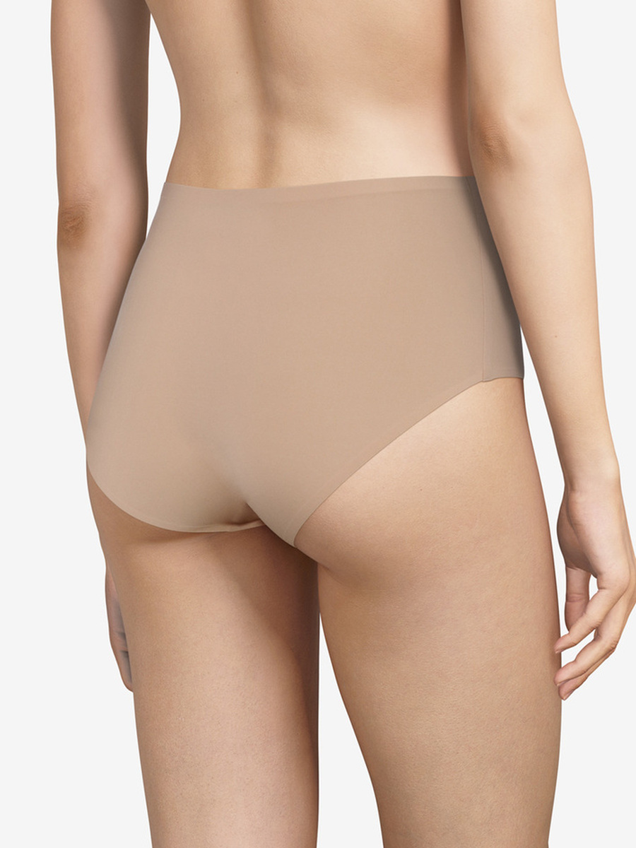 Slip van het merk Chantelle in het Beige