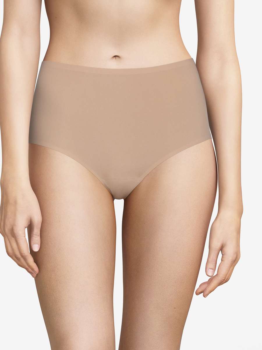 Slip van het merk Chantelle in het Beige