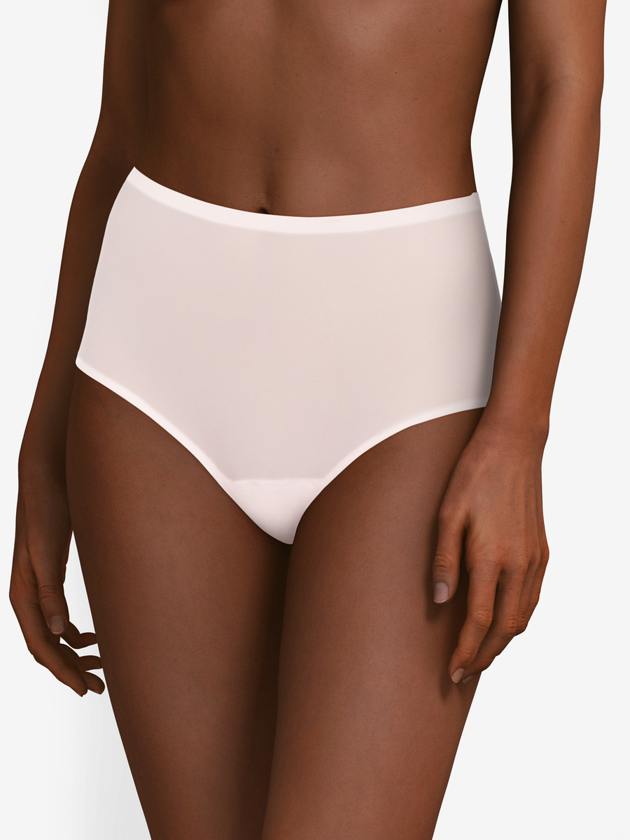 Slip van het merk Chantelle in het Roze