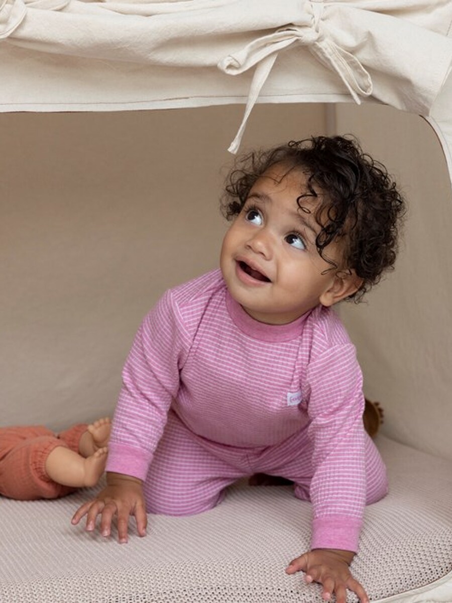 Pyjama van het merk Feetje in het Roze