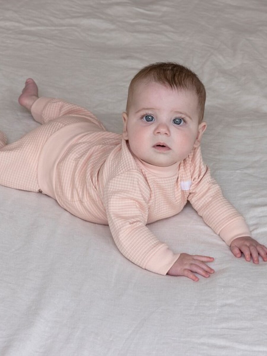Pyjama van het merk Feetje in het Roze