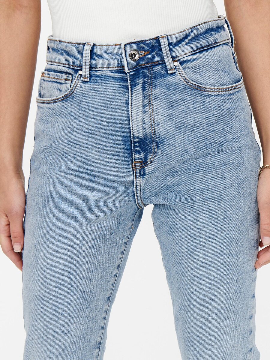 Broek van het merk Only in het Jeans