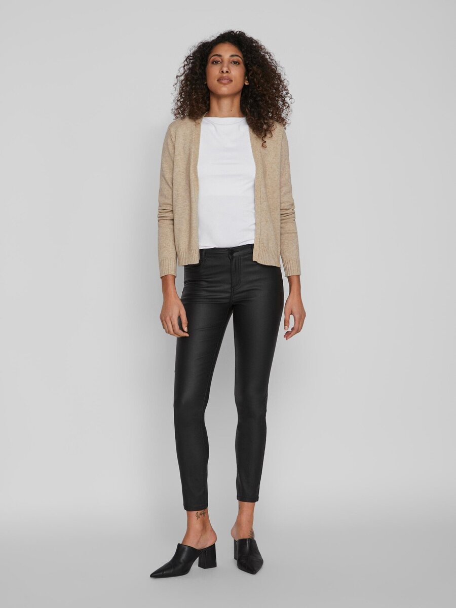 Gilet van het merk Vila in het Beige