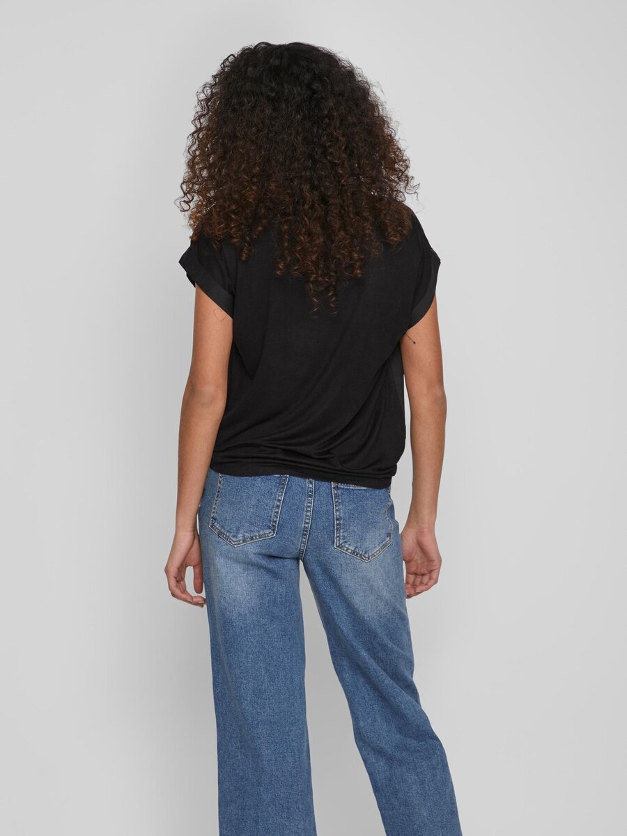 T-shirt van het merk Vila in het Zwart