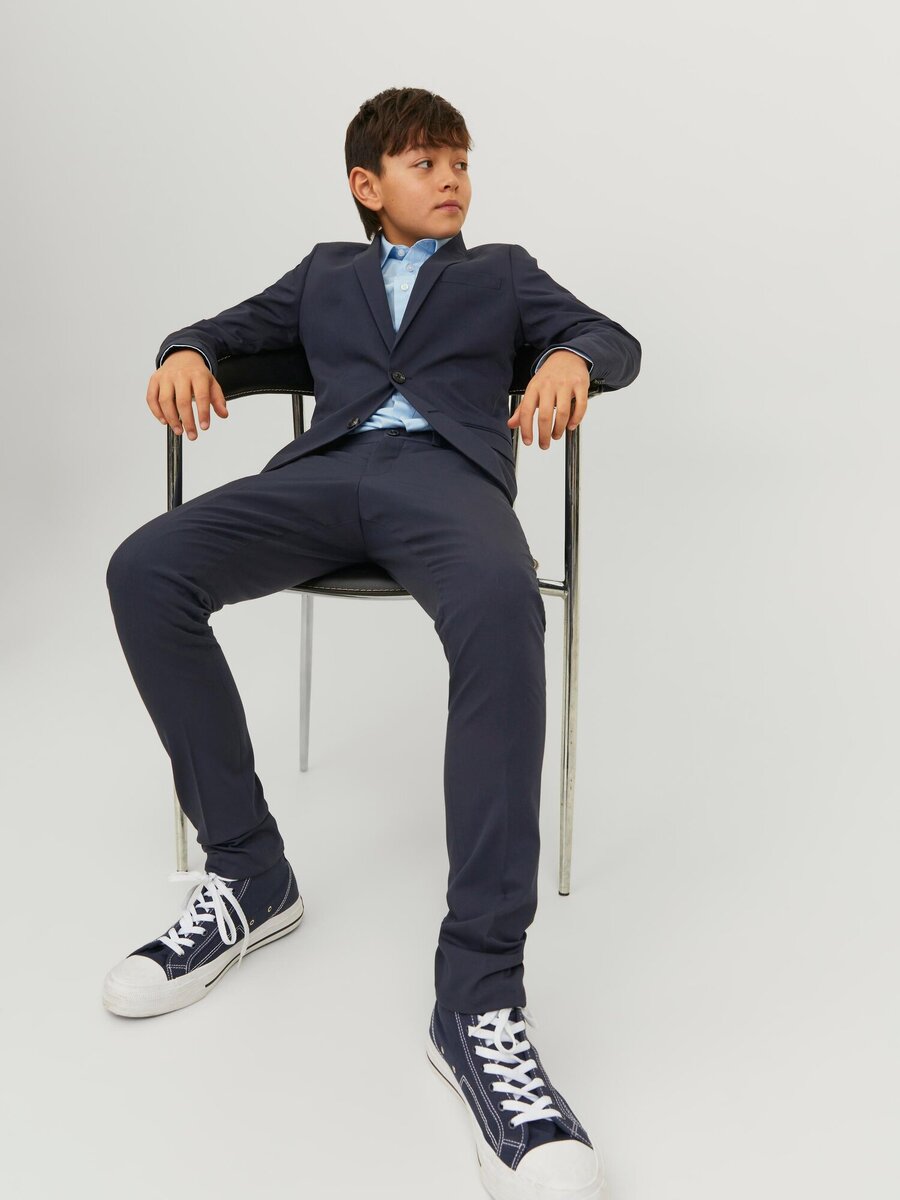 Broek van het merk Jack & Jones Junior in het Marine