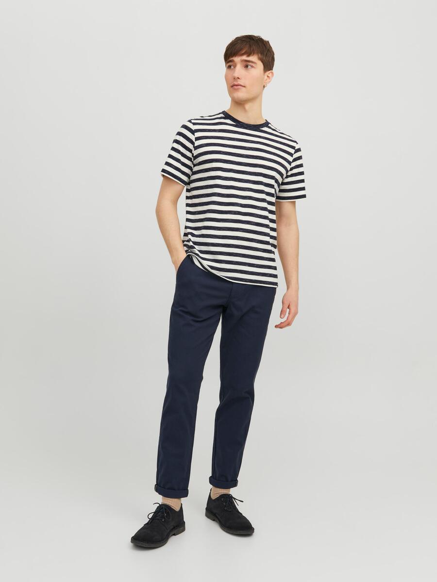 Broek van het merk Jack & Jones in het Marine