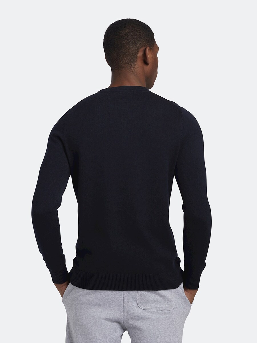 Pull van het merk Lyle & Scott in het Marine