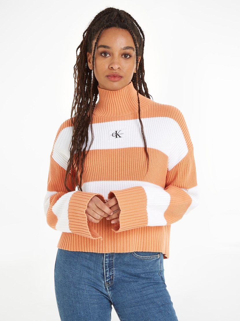 LABEL CHUNKY SWEATER