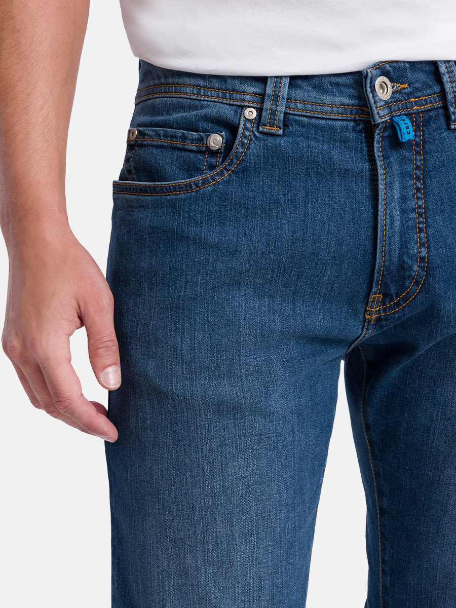 Broek van het merk Pierre Cardin in het Jeans