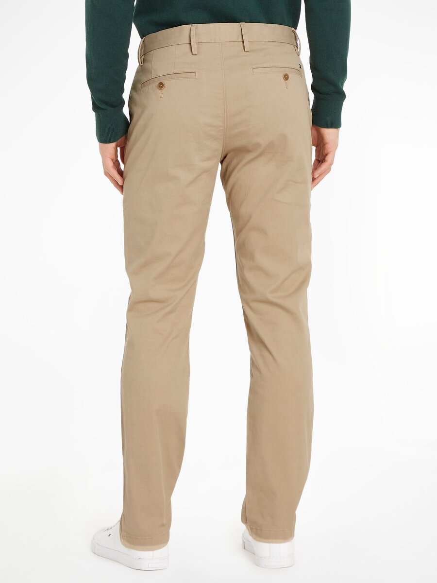 Broek van het merk Tommy Hilfiger in het Kaki