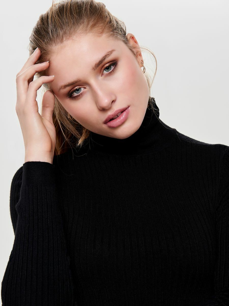 Pull van het merk Only in het Zwart