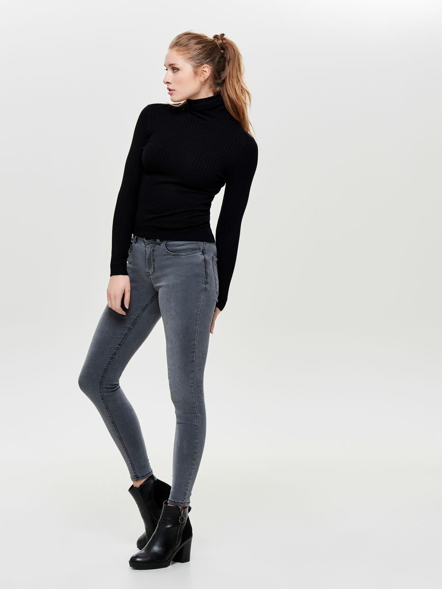 Pull van het merk Only in het Zwart