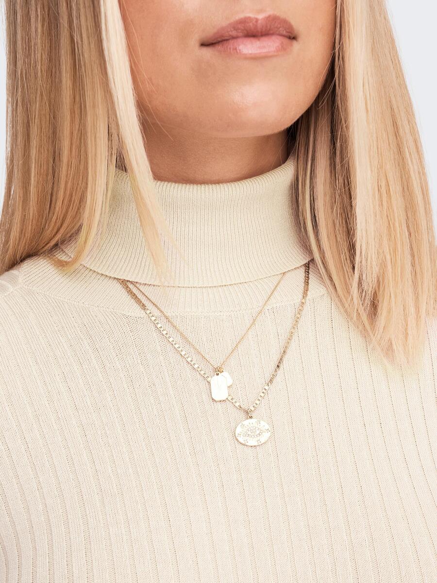 Pull van het merk Only in het Beige