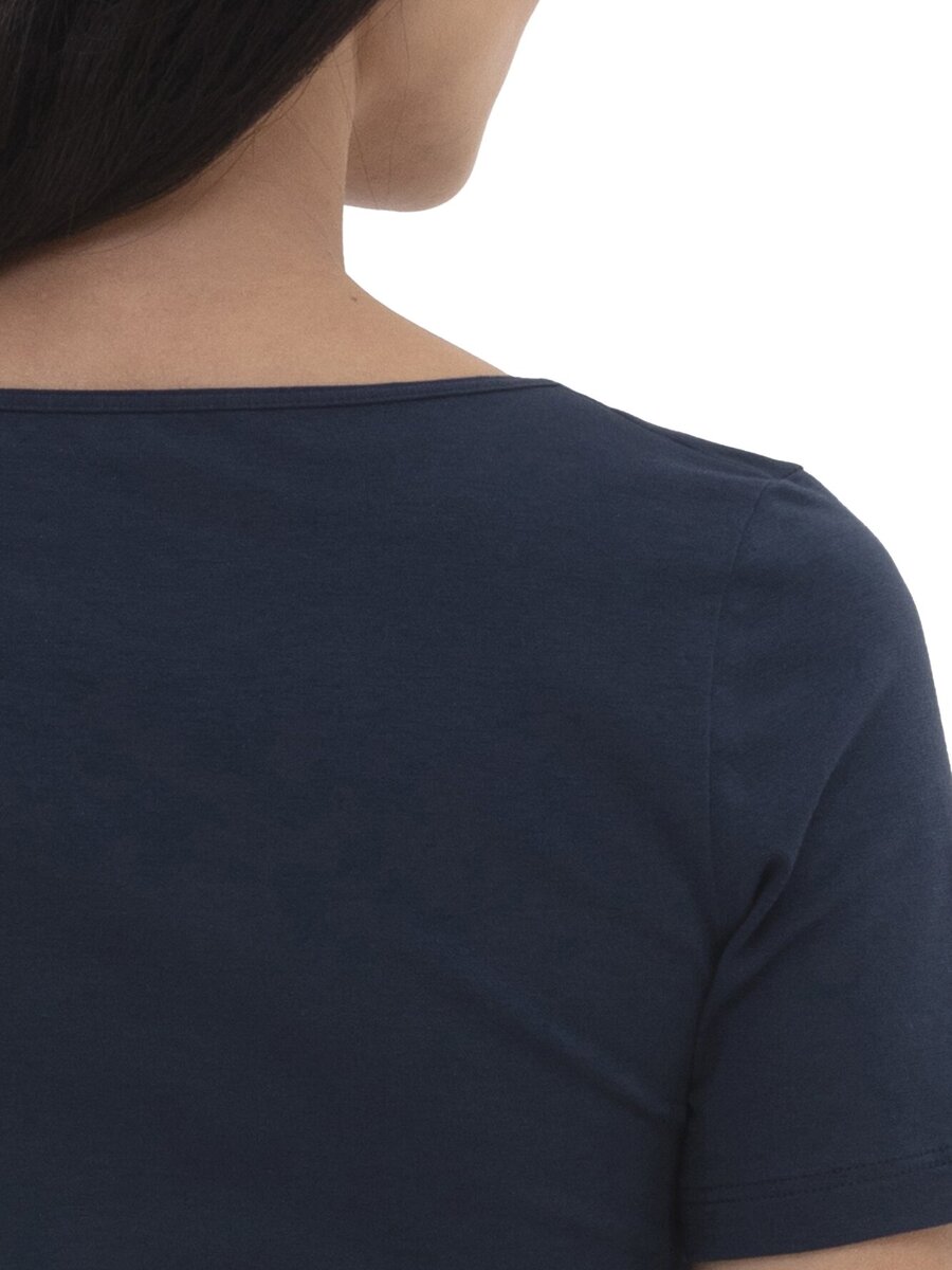 T-shirt van het merk Mey in het Marine
