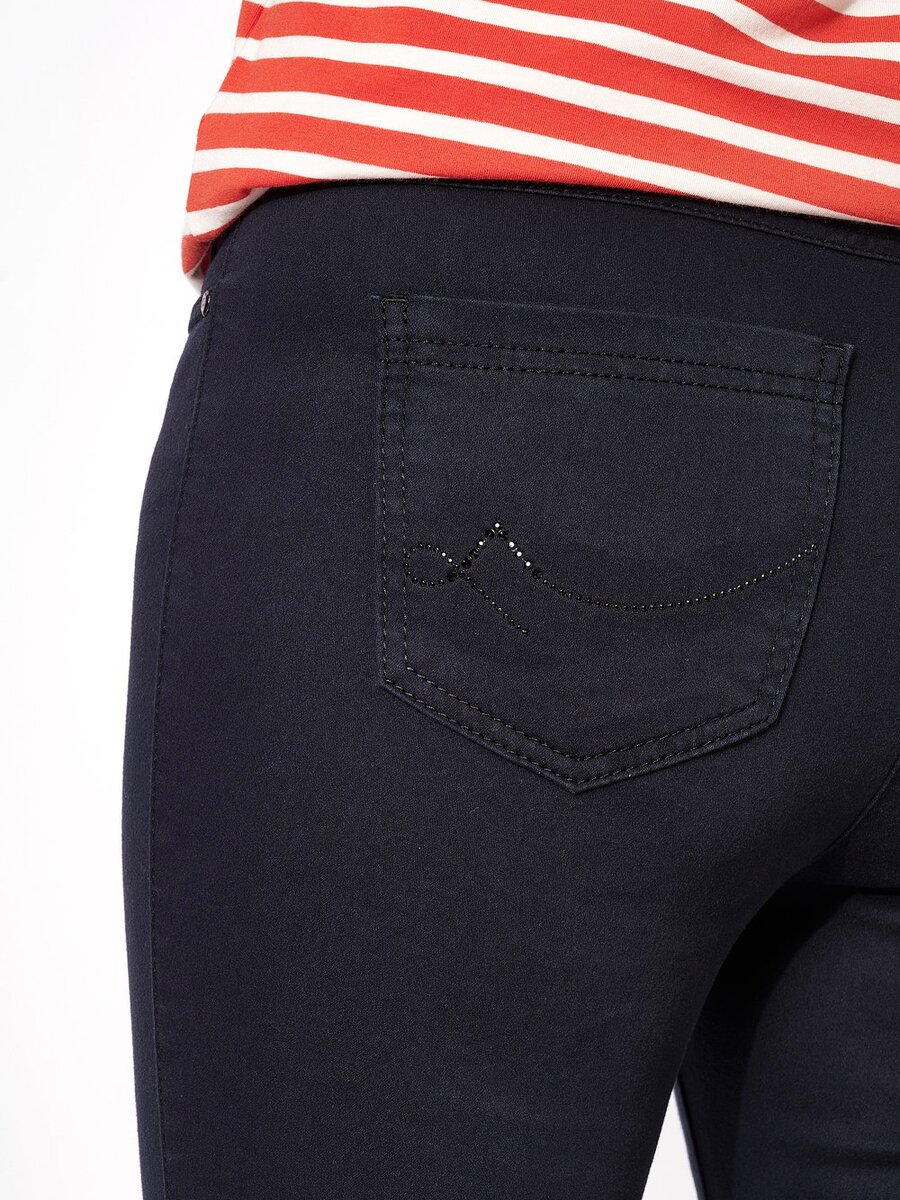 Broek van het merk Toni Dress in het Marine