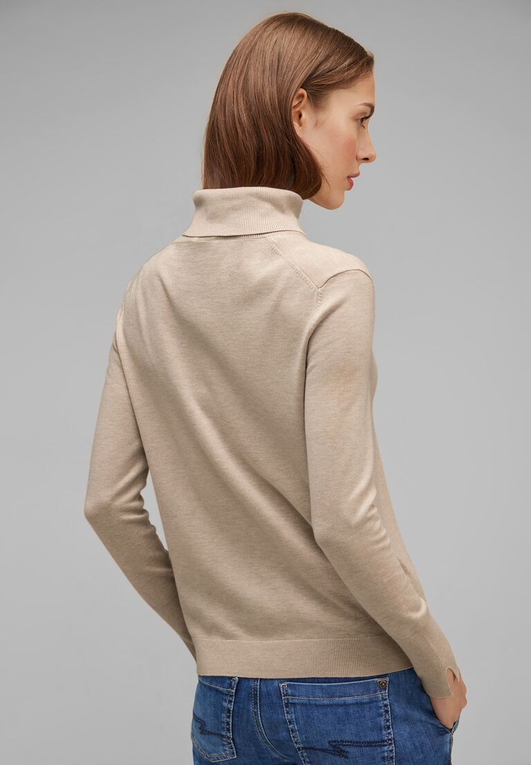 A302536 basic sweater with roll-nec
