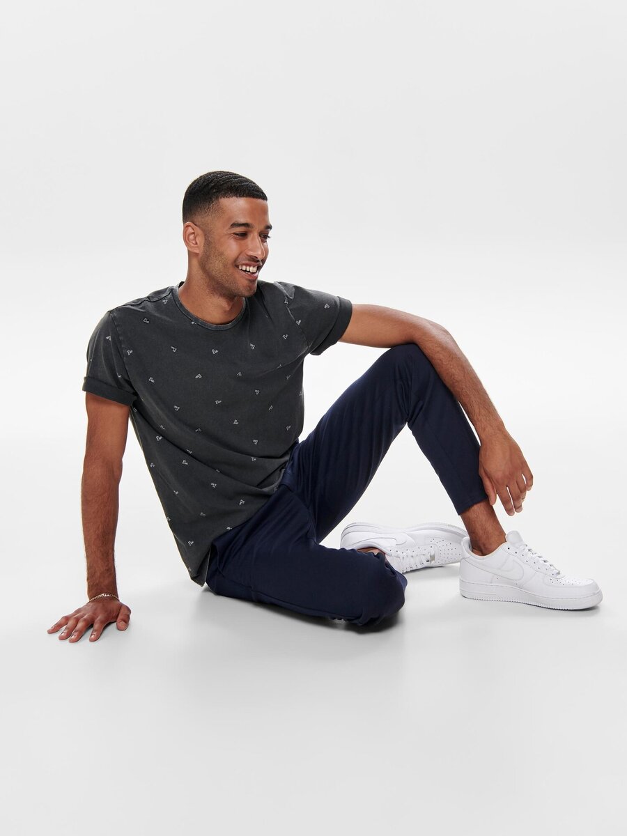 Broek van het merk Only & Sons in het Marine