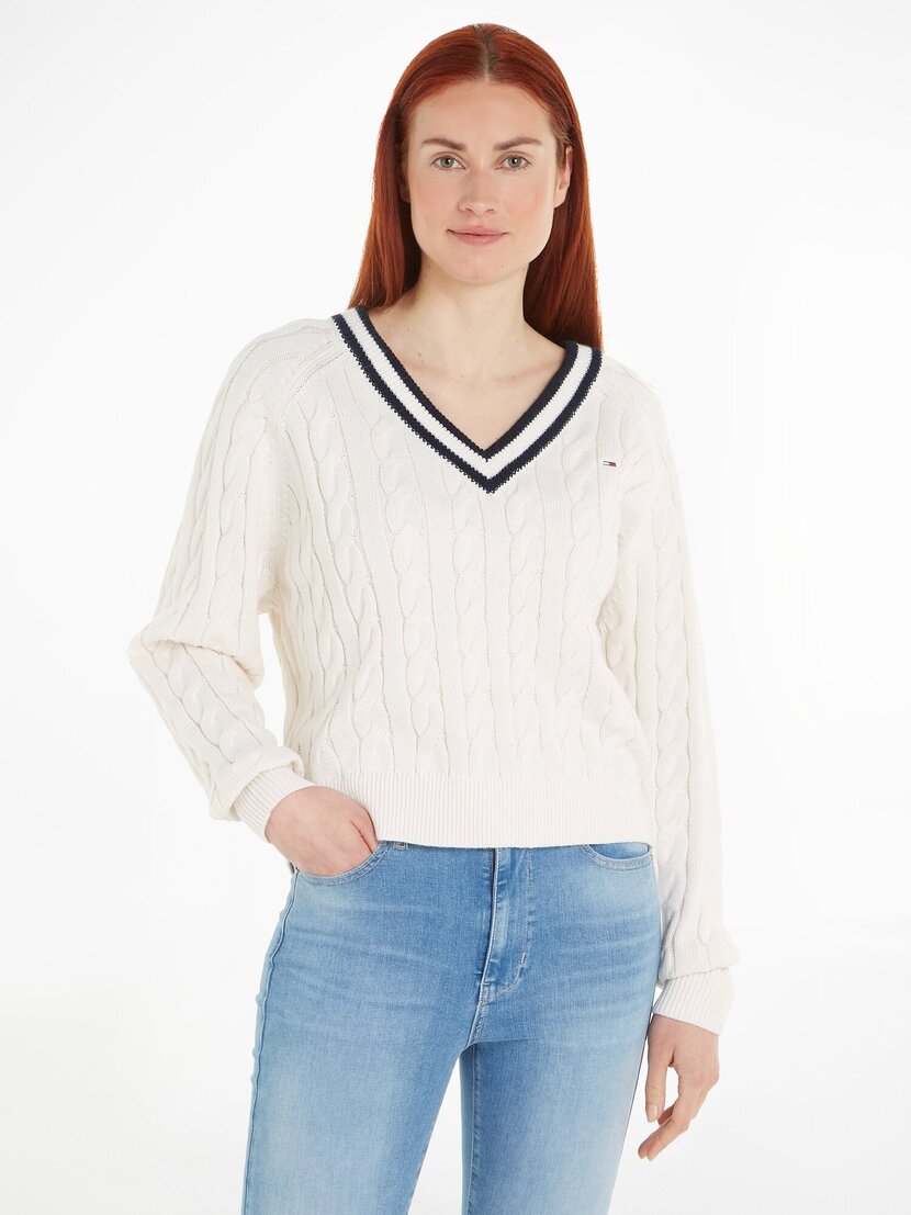 DW0DW17498 TJW V-NECK CABLE SWEATER