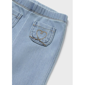 Broek van het merk Mayoral in het Jeans