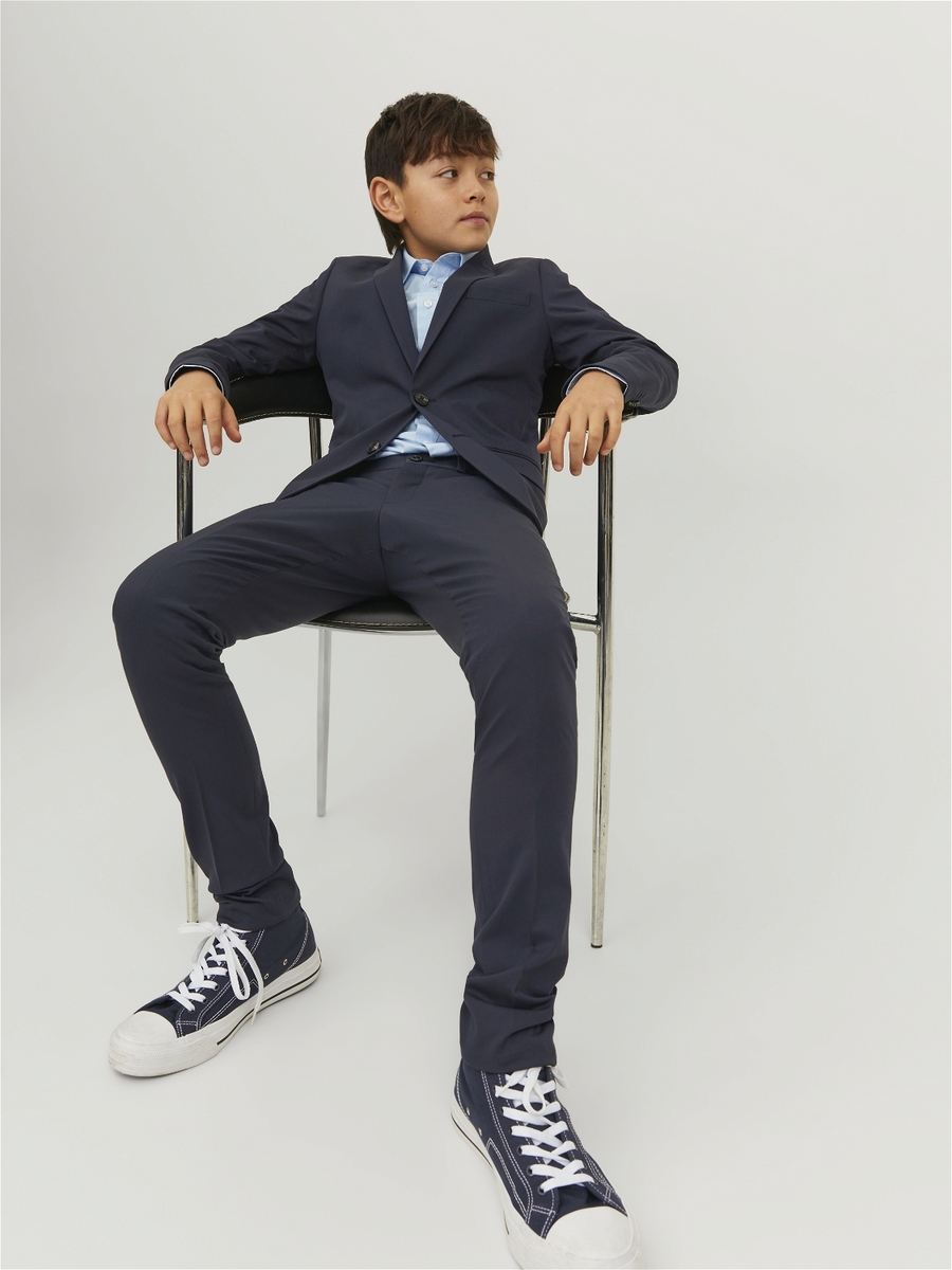 Broek van het merk Jack & Jones Junior in het Marine