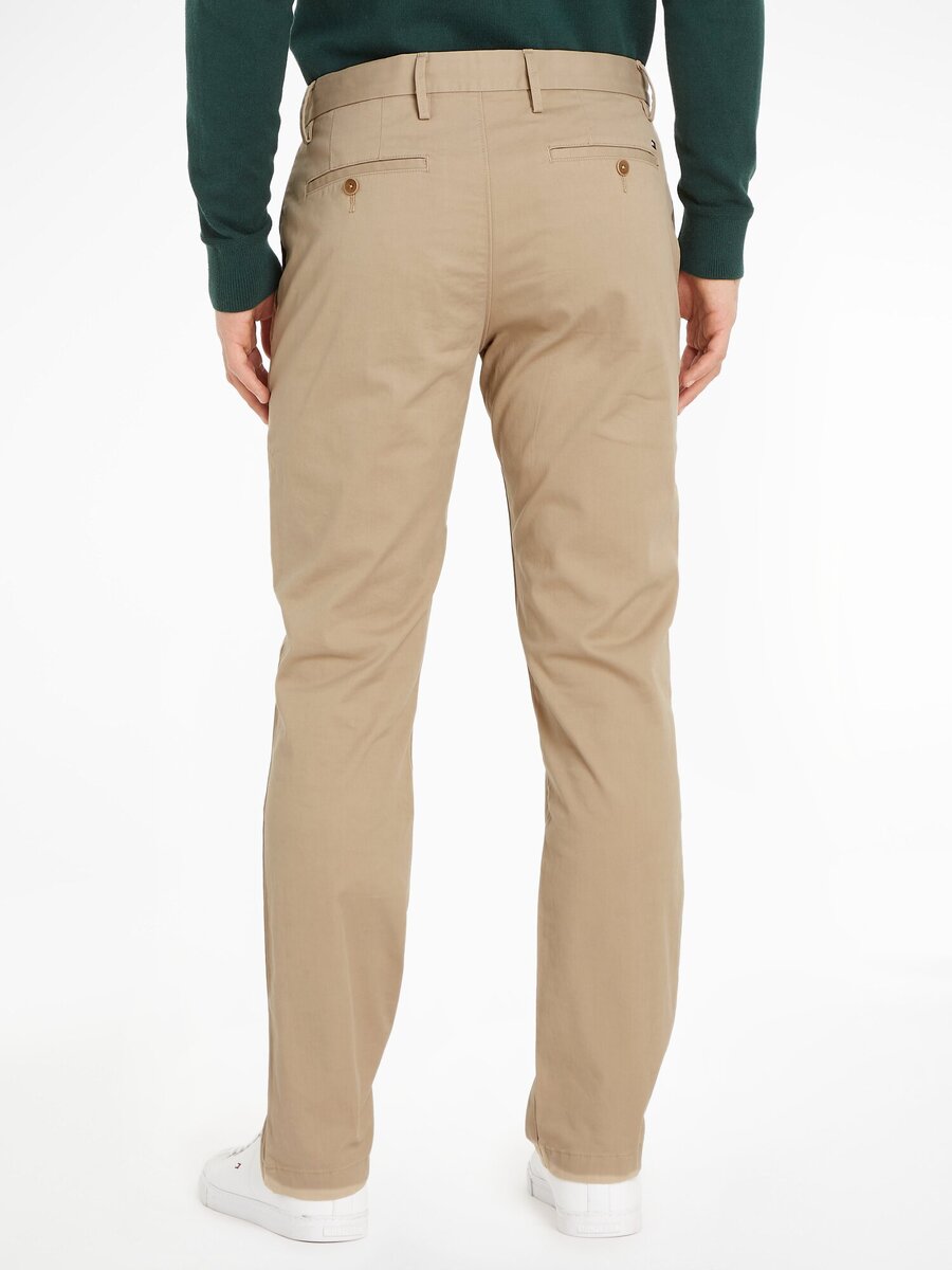 Broek van het merk Tommy Hilfiger in het Kaki