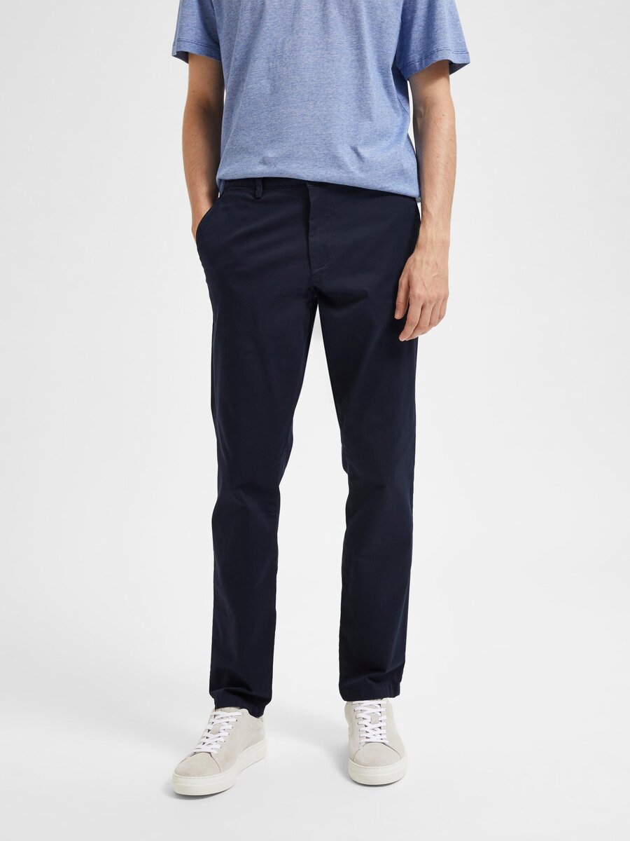 Broek van het merk Selected in het Marine