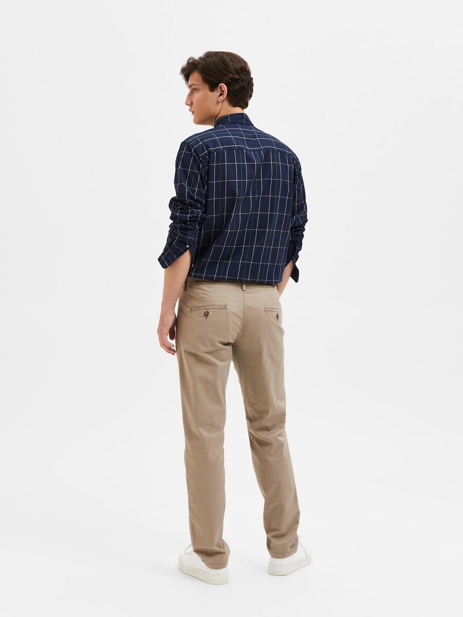 Broek van het merk Selected in het Beige
