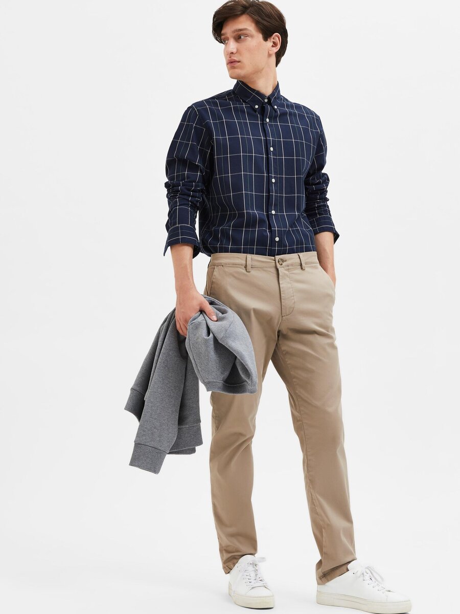 Broek van het merk Selected in het Beige