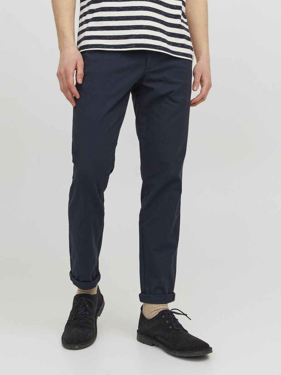 Broek van het merk Jack & Jones in het Marine