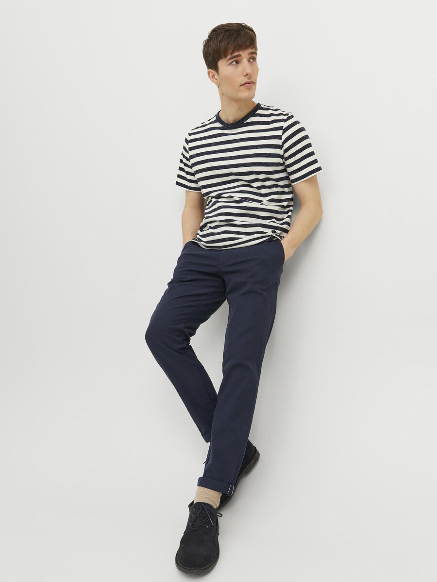 Broek van het merk Jack & Jones in het Marine