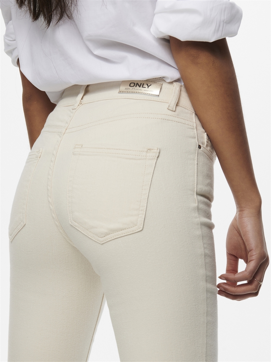 Broek van het merk Only in het Ecru
