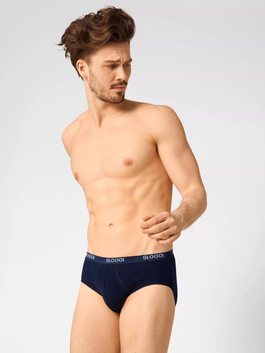 Slip van het merk Sloggi in het Marine