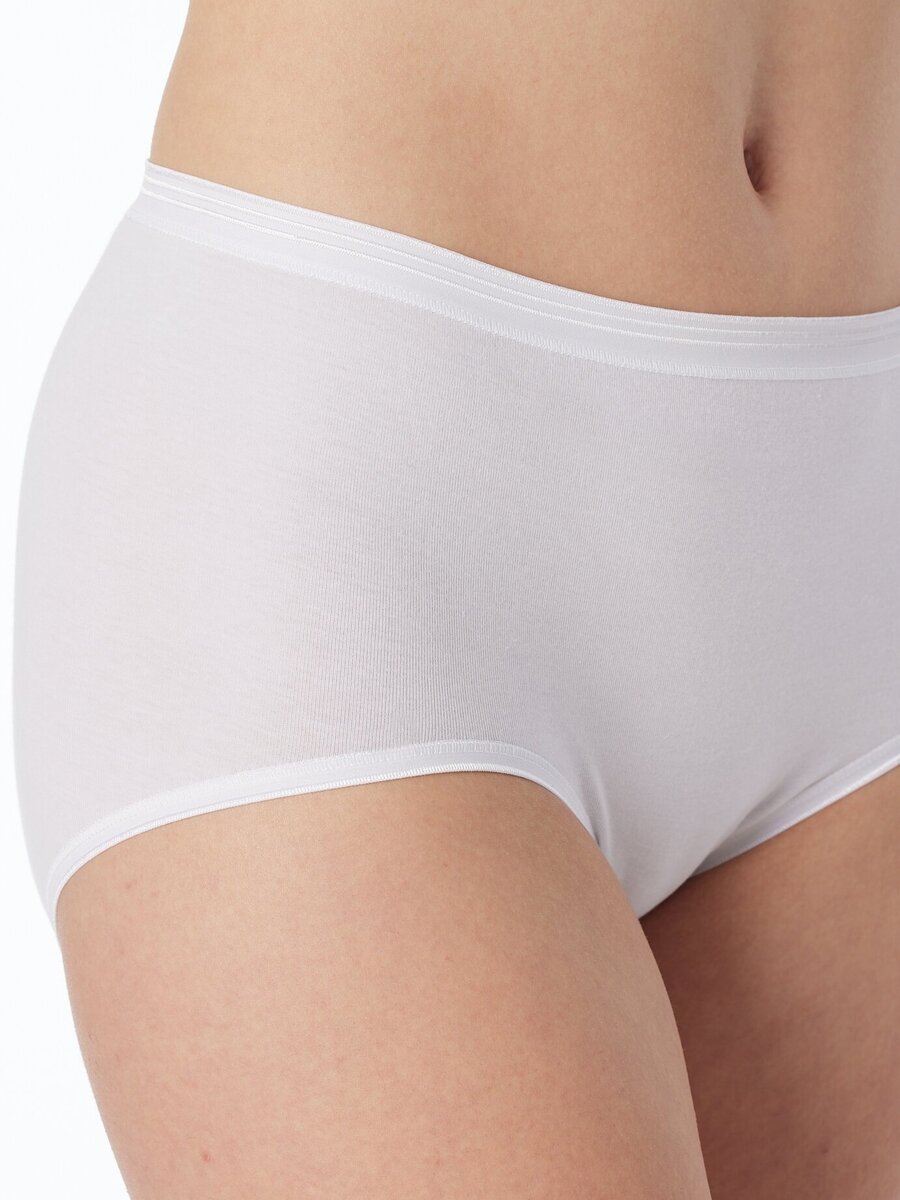 Slip van het merk Schiesser in het Wit
