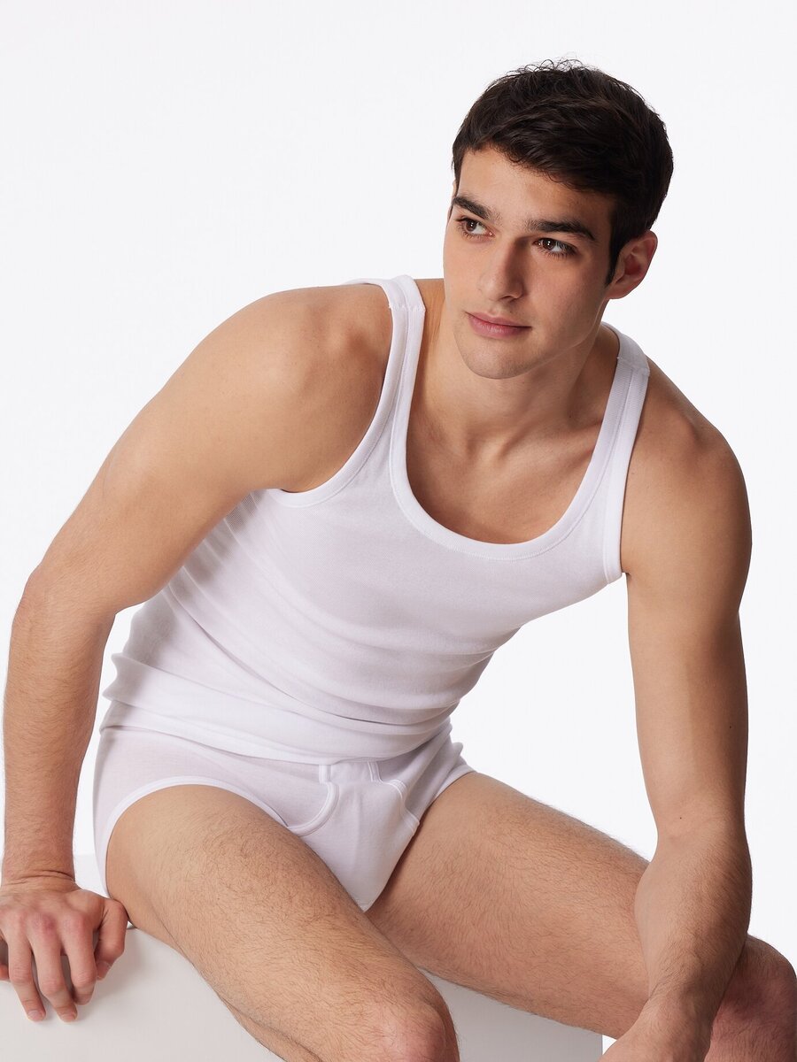 Singlet van het merk Schiesser in het Wit