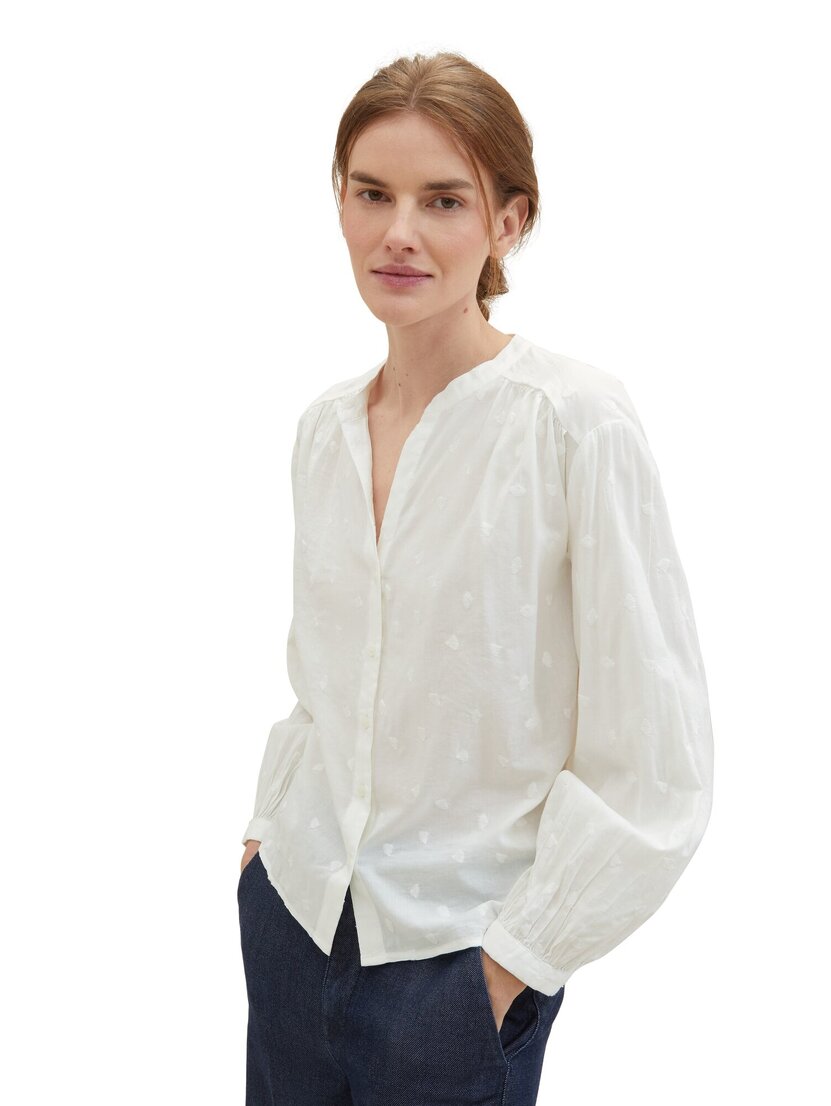 1040313 embroidered blouse