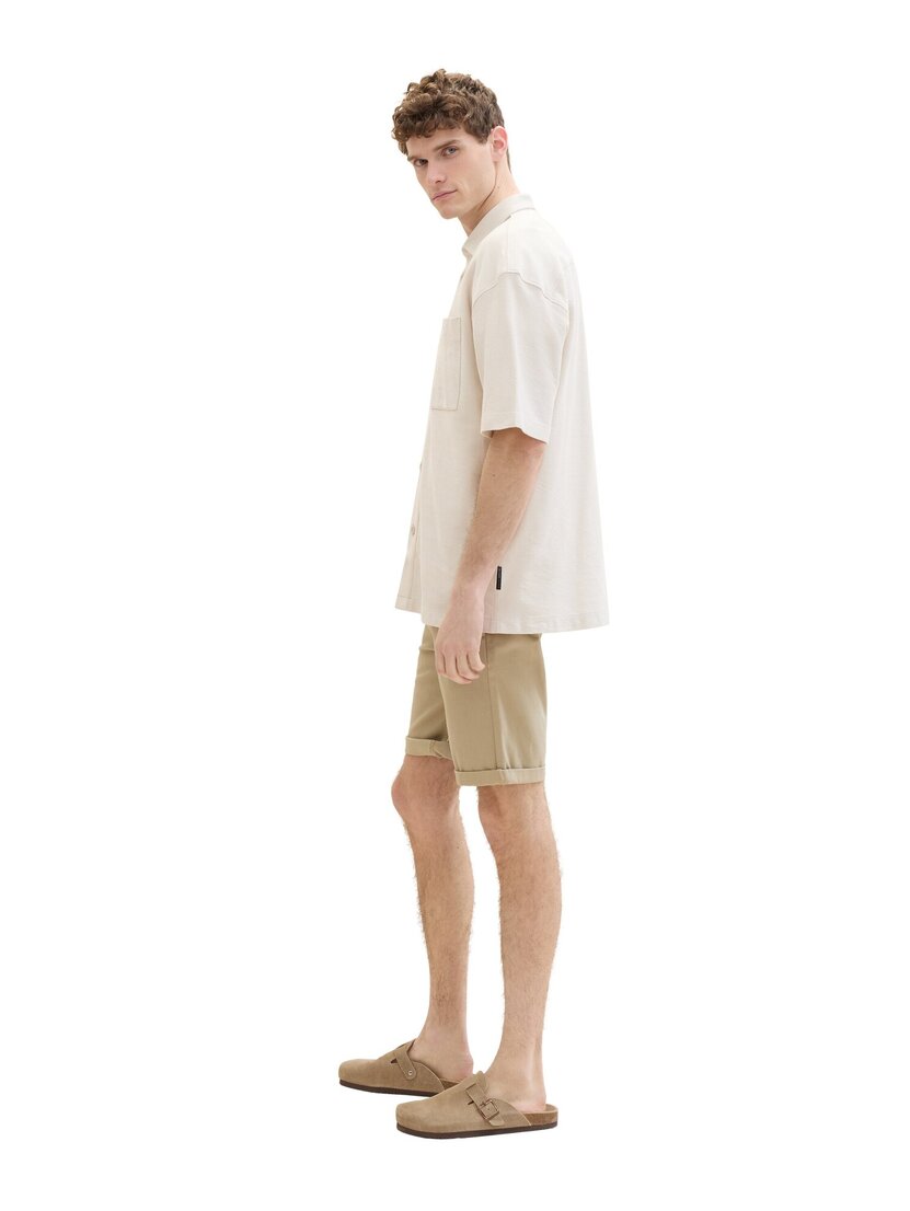 1040227 slim chino shorts
