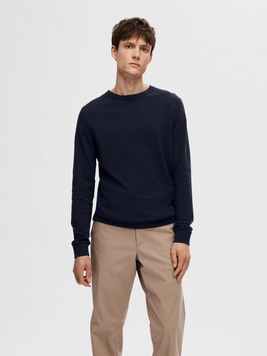 Pull van het merk Selected in het Marine