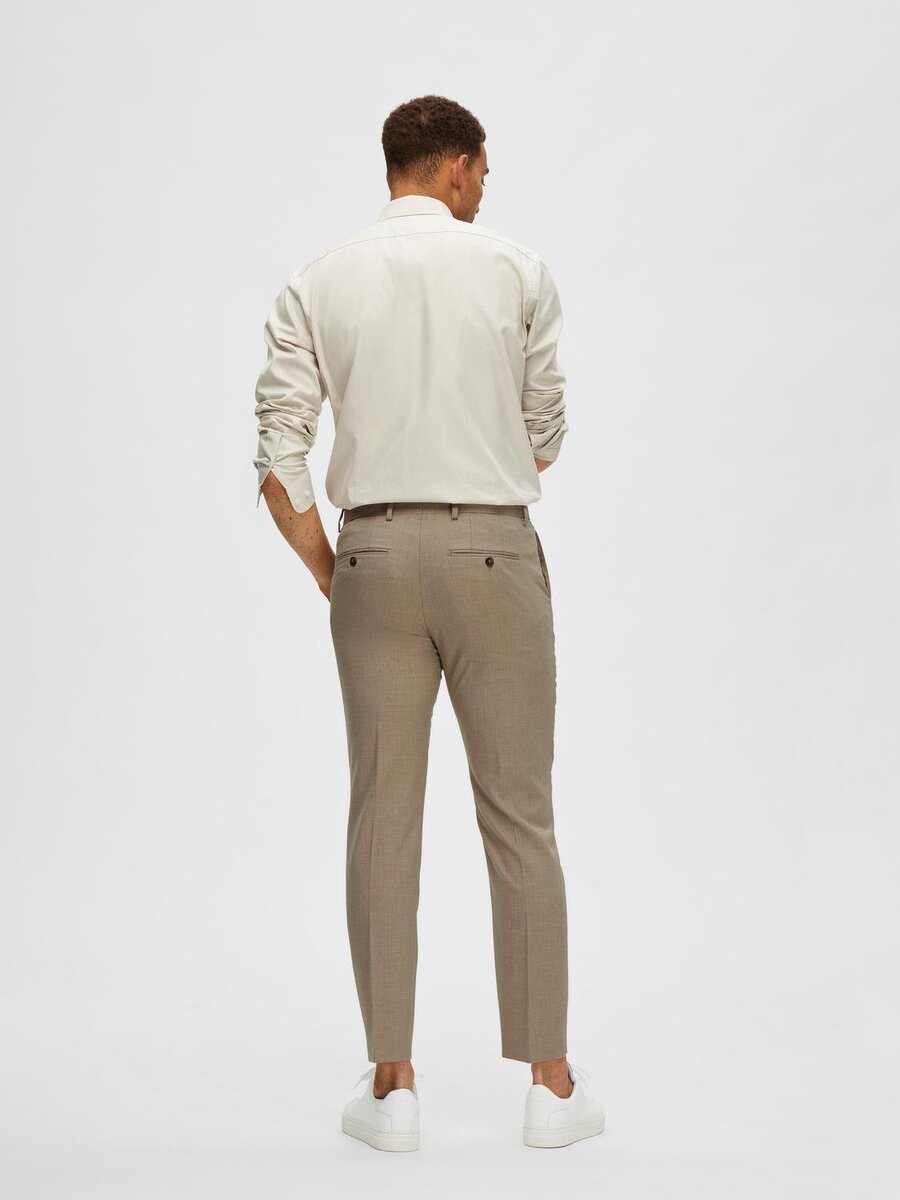 Broek van het merk Selected in het Beige
