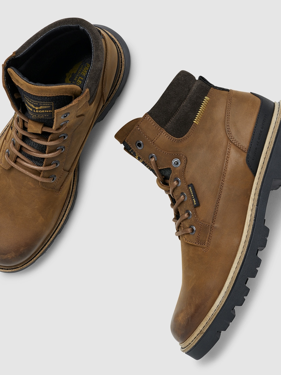 Schoenen van het merk Pme-legend in het Bruin