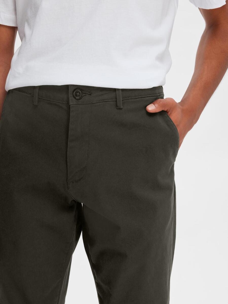 Broek van het merk Selected in het Kaki